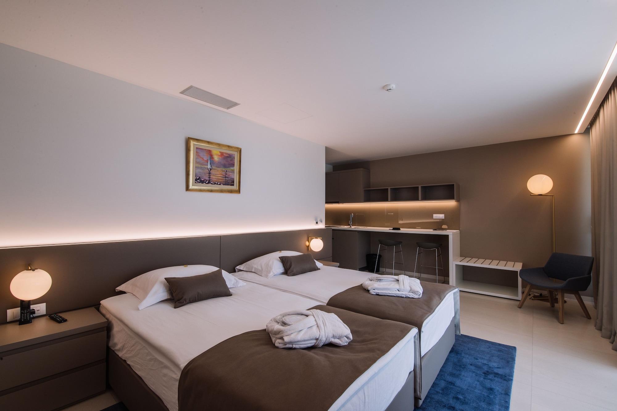 Aparthotel Joel Novalja Kültér fotó