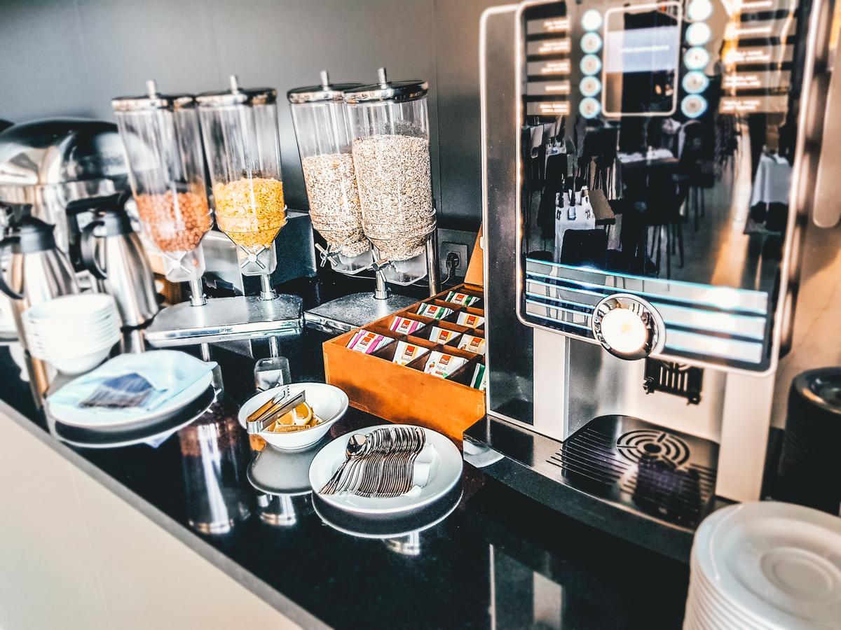 Aparthotel Joel Novalja Kültér fotó